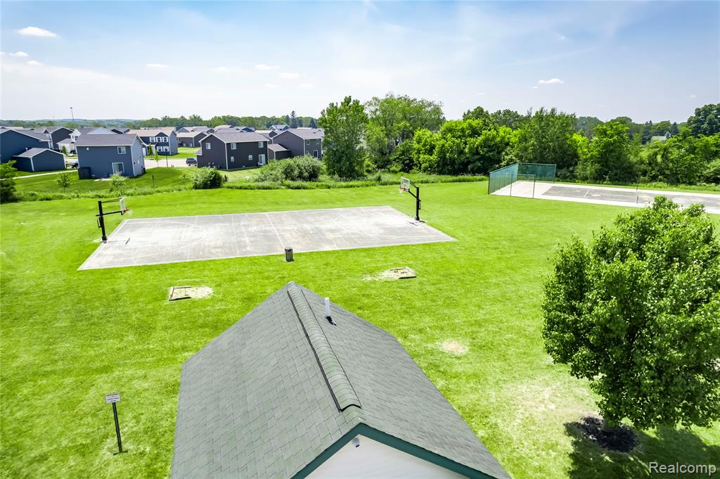 3560 Amber Oaks Drive, Howell, MI 48855 — Photo 26