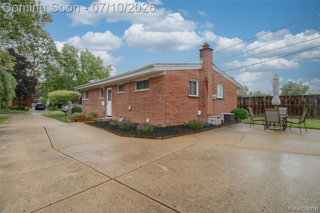 8134 Melvin Avenue, Westland, MI — Photo 28