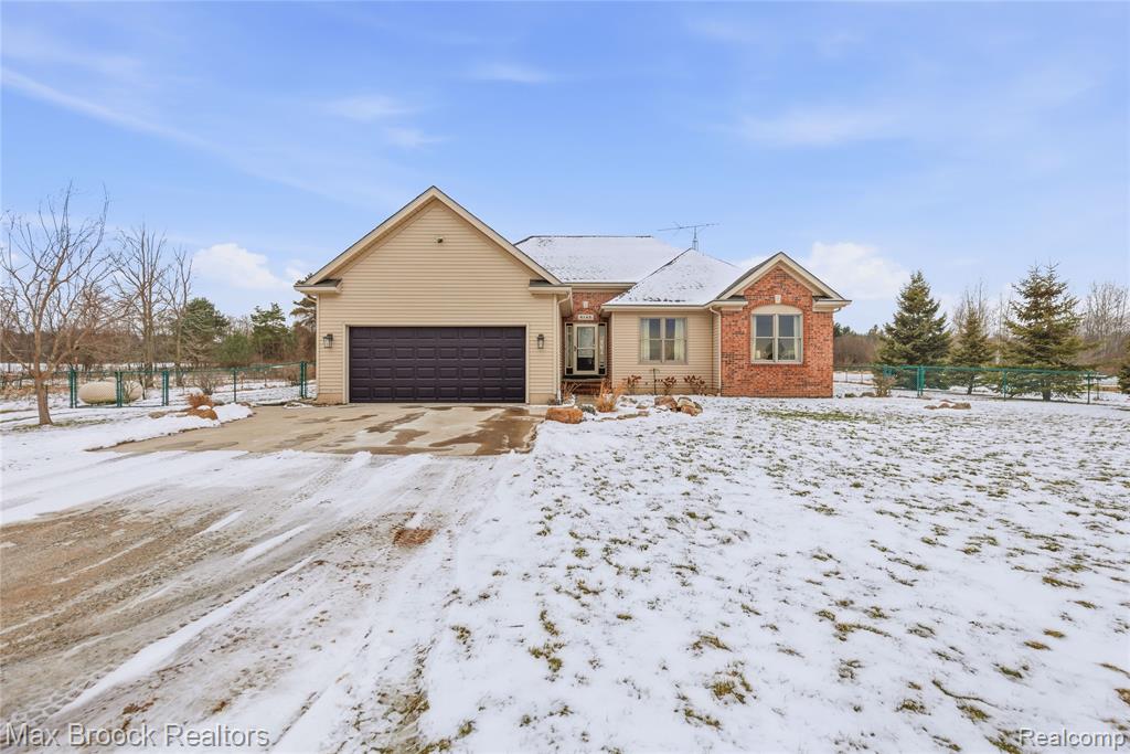 6145 Wildcat Road, MI 48032 — Photo 2