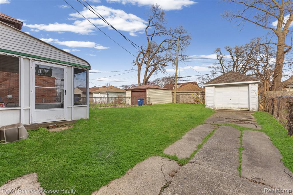 19138 San Juan Drive, Detroit, MI 48221 — Photo 21
