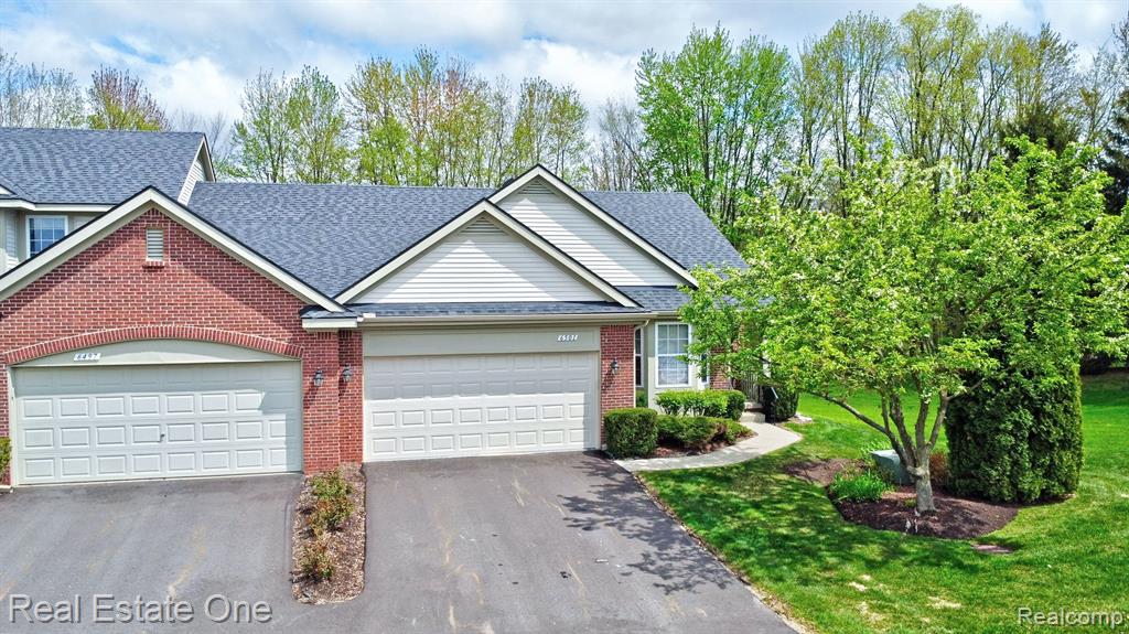 6501 CLUB E, 8, Grand Blanc, MI 48439 — Photo 35