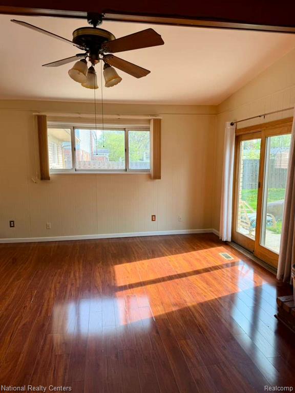 5739 Willow Creek Drive, Canton, MI 48187 — Photo 22
