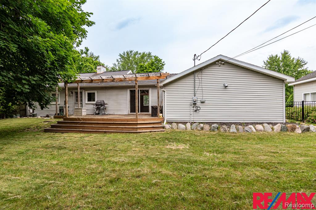 4351 SEEDEN Street, Waterford, MI 48329 — Photo 4