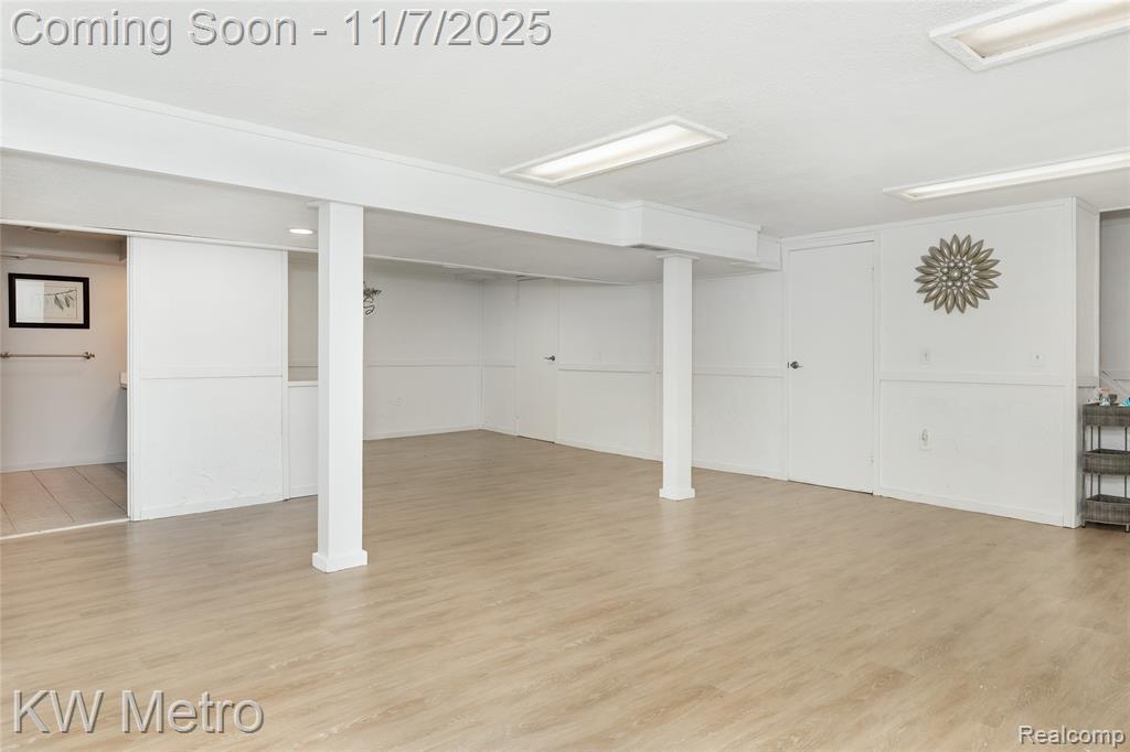 5338 Berwyck Drive, Troy, MI 48085 — Photo 36