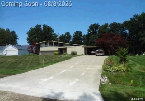 6291 Westview Drive, Grand Blanc, MI 48439