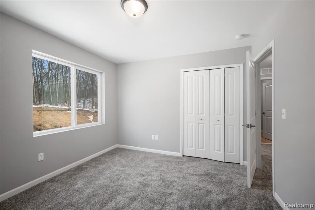 16085 Catalpa Ridge Drive, Holly, MI 48442 — Photo 15