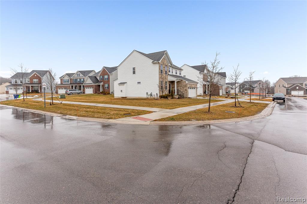 6409 S Trailwoods Drive, Ann Arbor, MI 48103 — Photo 47