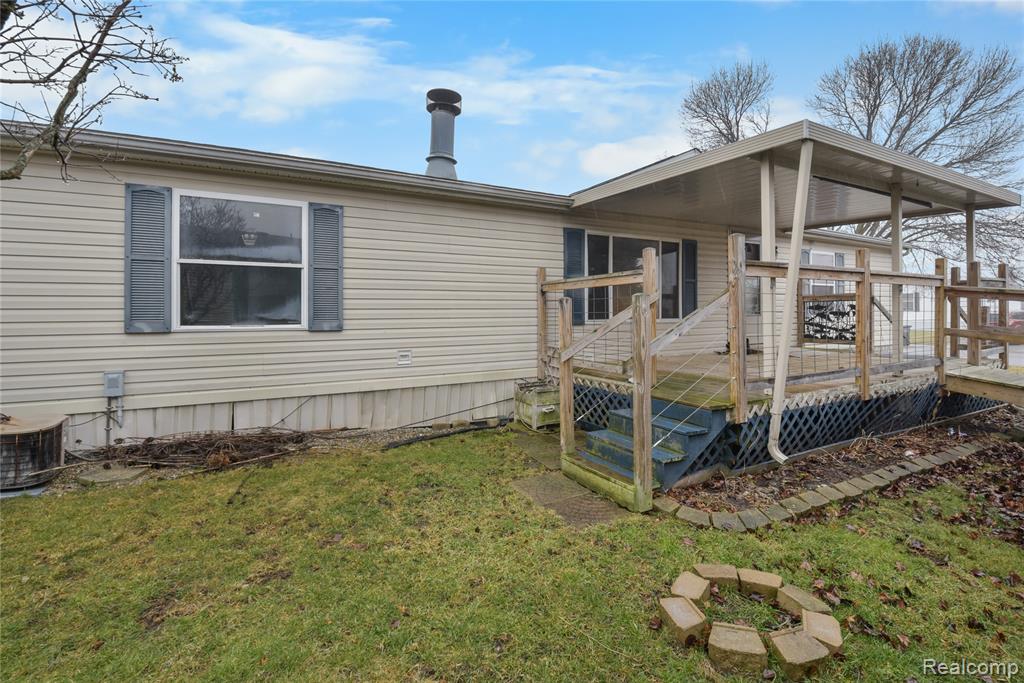 9072 Greentree Drive, Newport, MI 48166 — Photo 4