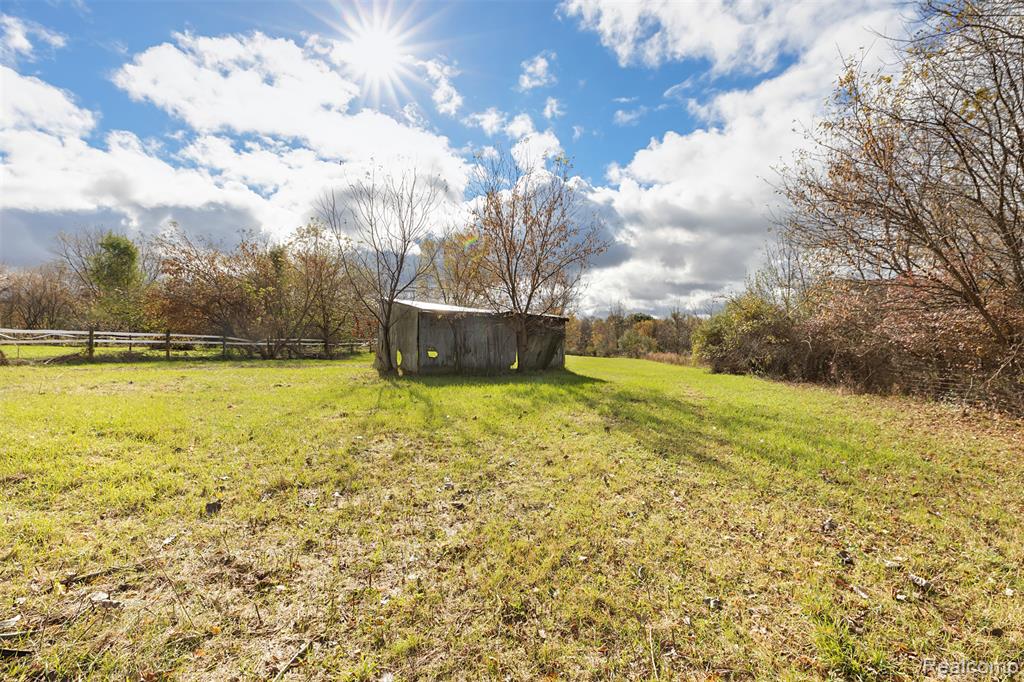 7624 6 Mile Road, Northville, MI 48168 — Photo 30