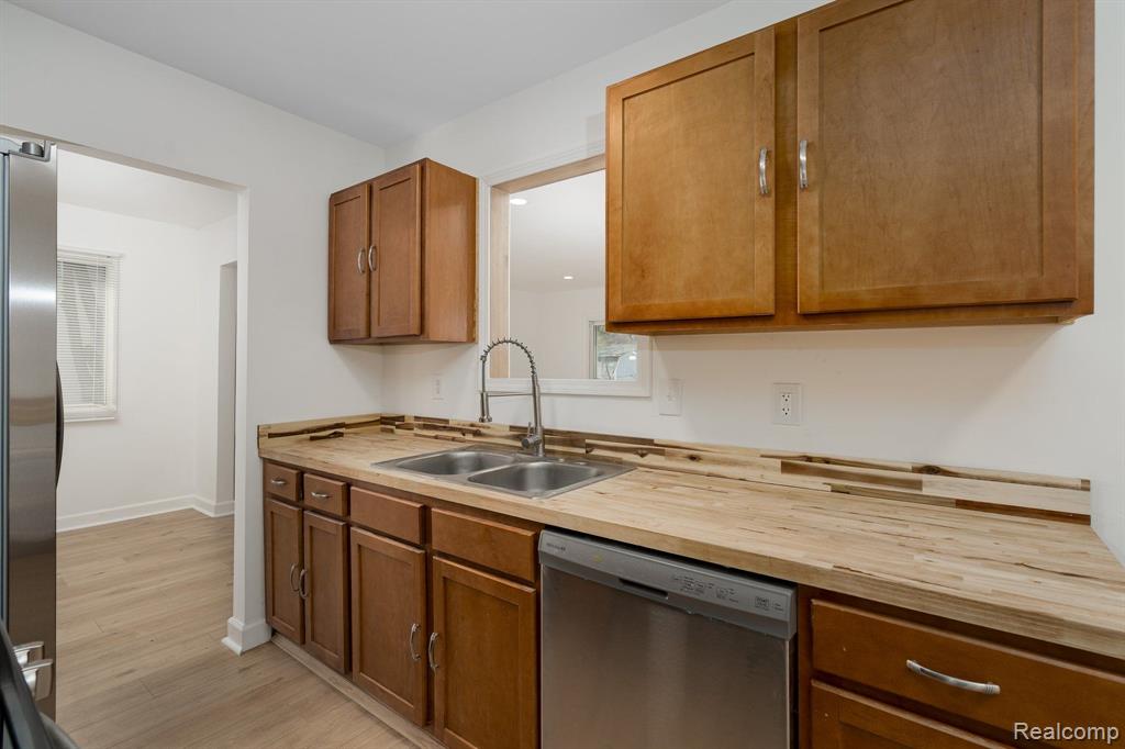 4620 INDEPENDENCE Drive, Clarkston, MI — Photo 25