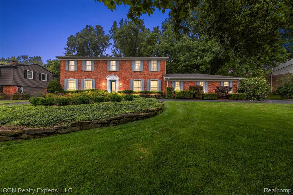 746 Birch Tree Lane, Rochester Hills, MI 48306 — Photo 2