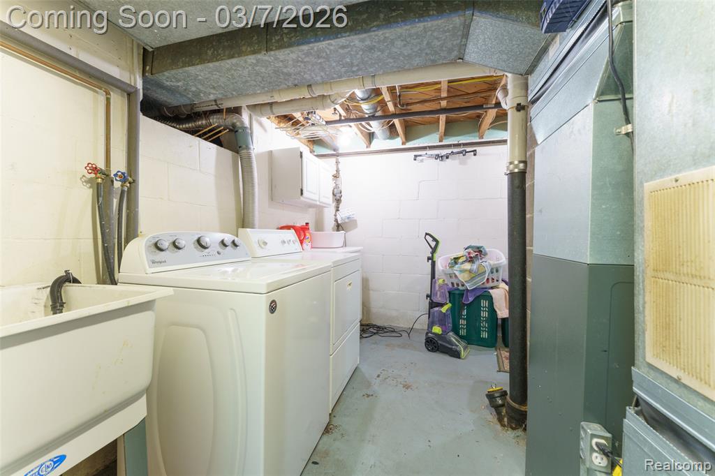 5851 Kinyon Drive, Brighton, MI 48116 — Photo 43