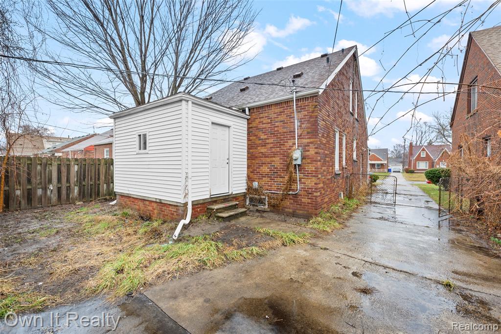 8585 Marlowe Street, Detroit, MI 48228 — Photo 27