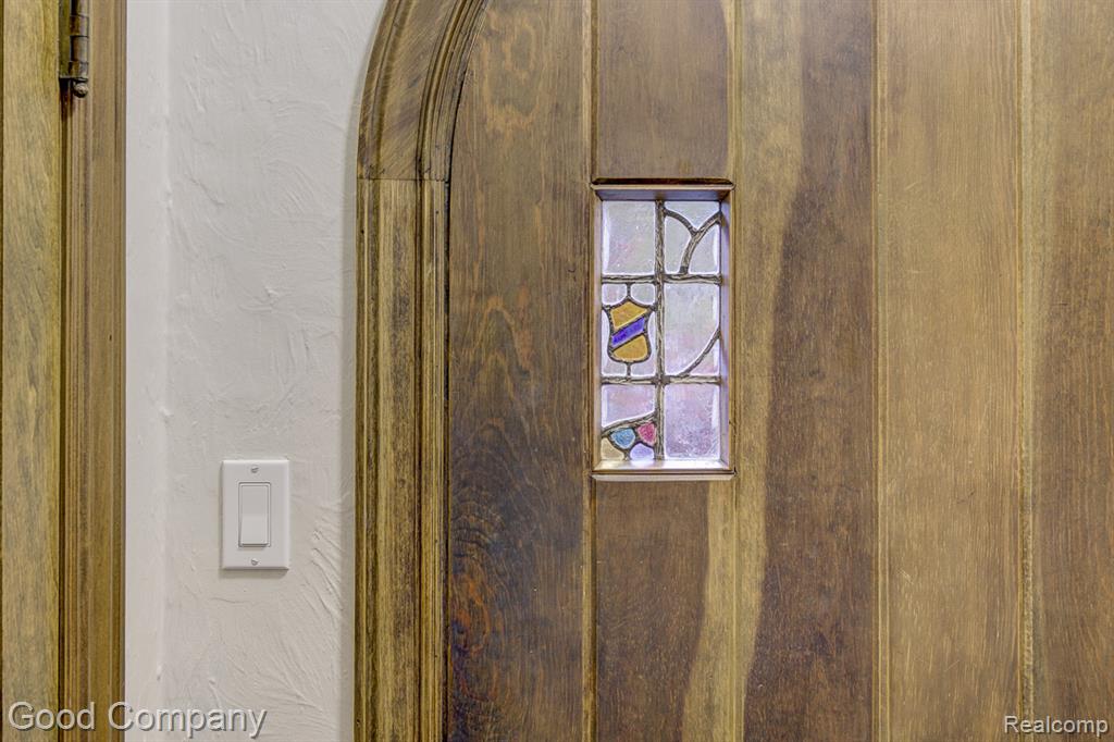 551 W Oakridge Street, Ferndale, MI 48220 — Photo 5