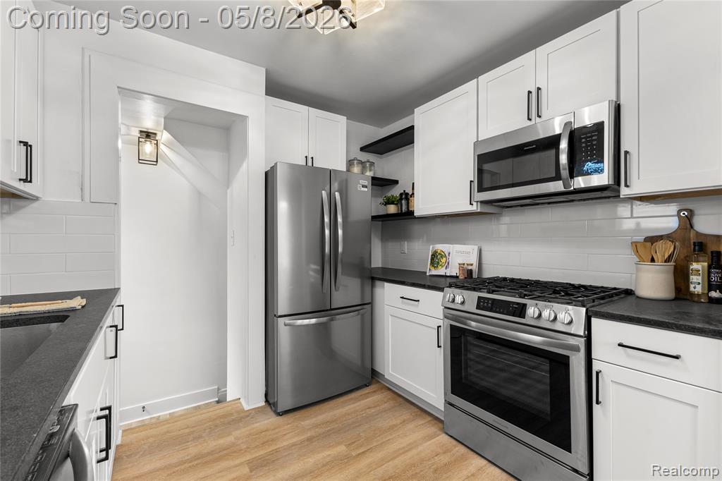 411 N Stephenson Highway, Royal Oak, MI 48067 — Photo 4