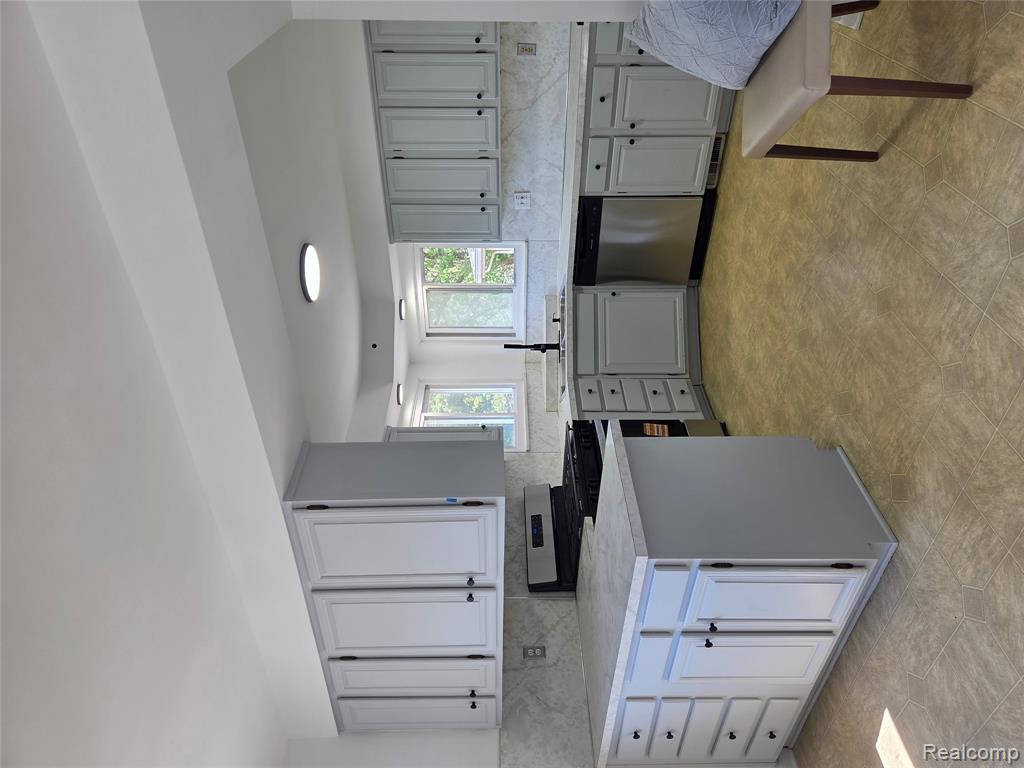 511 McKinley Avenue, Flint, MI 48507 — Photo 13
