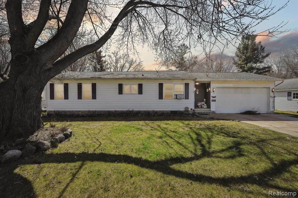 432 E FRANK Street, Fowlerville, MI 48836 — Photo 7