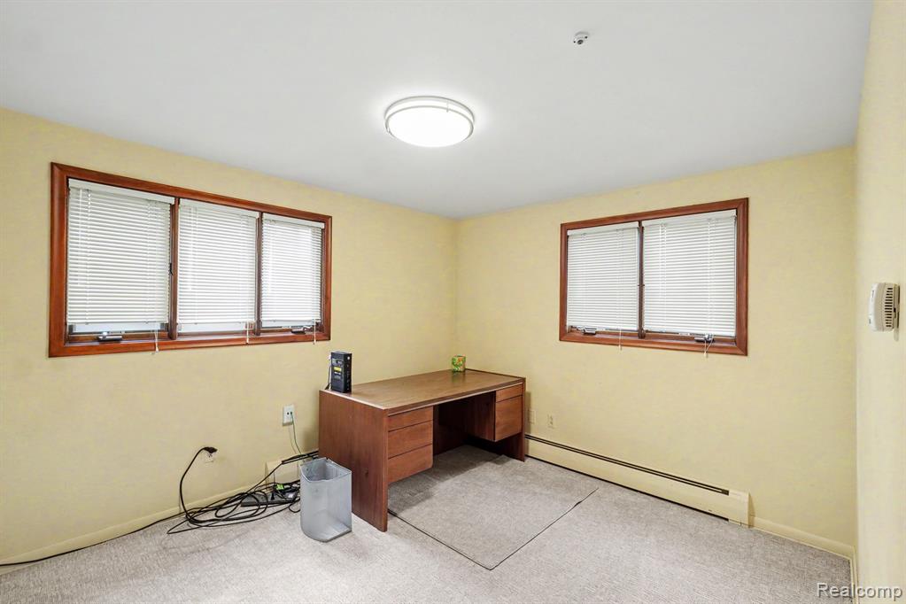 1226 Woodkrest Drive, Flint, MI 48532 — Photo 15