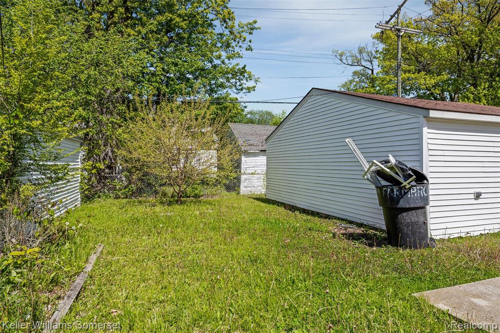 6306 FARMBROOK Street, Detroit, MI 48224 — Photo 26