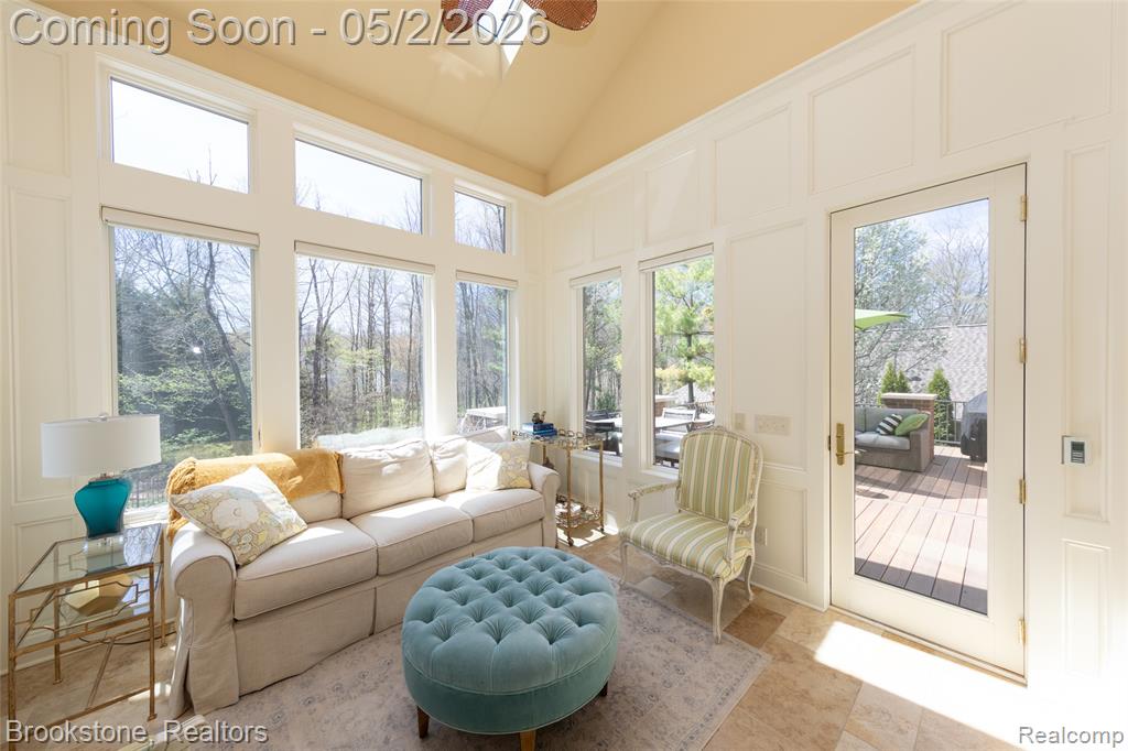 9811 KINGSTON POINTE, Clarkston, MI 48348 — Photo 28