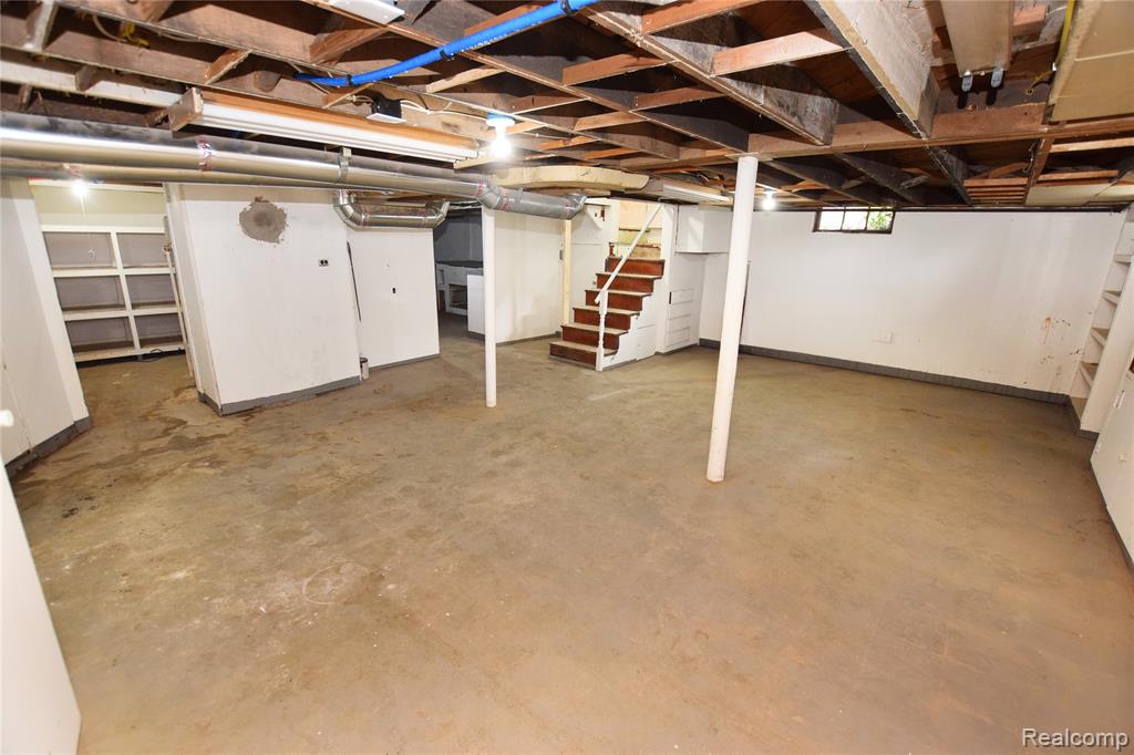 4047 Mitchell Drive, Flint, MI 48506 — Photo 19