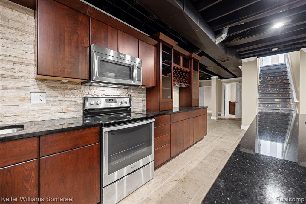 55257 Breton Woods Drive, Macomb, MI 48042 — Photo 45