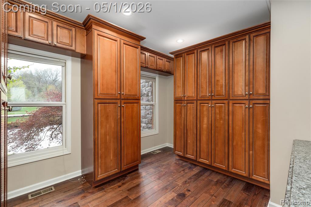 10751 Stoney Point Drive, South Lyon, MI 48178 — Photo 38