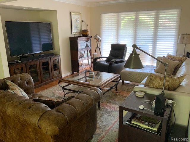 995 STRATFORD Place, Bloomfield Hills, MI 48304 — Photo 8