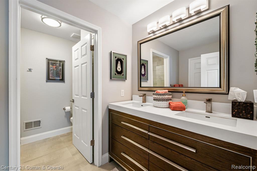 26024 Island Lake Drive, Novi, MI — Photo 37