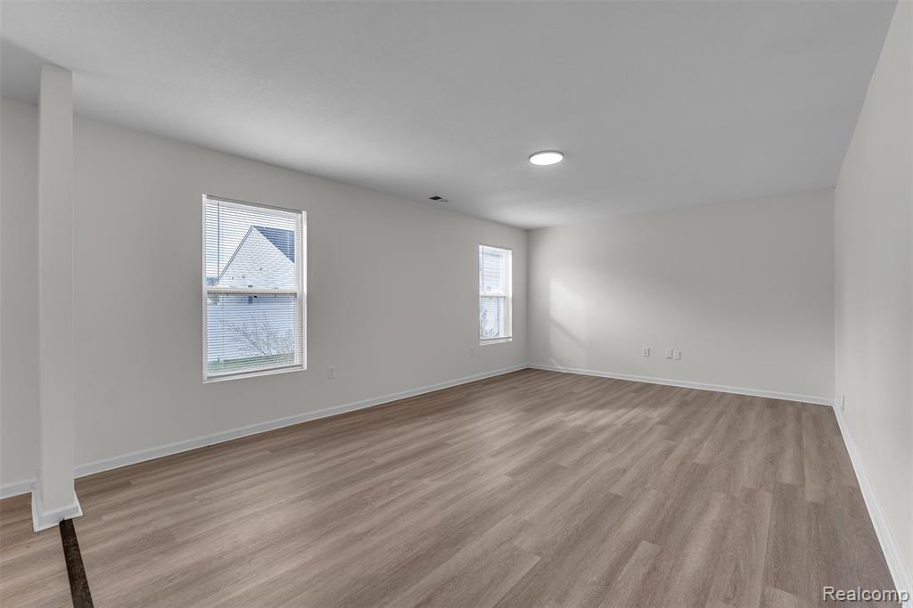 8553 Shiawassee River Drive, Fowlerville, MI 48836 — Photo 6