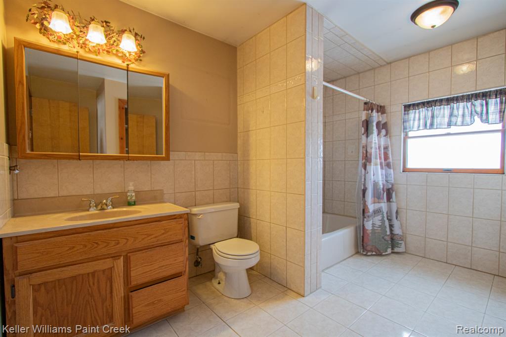 63835 Bates Road, Lenox, MI 48050 — Photo 11