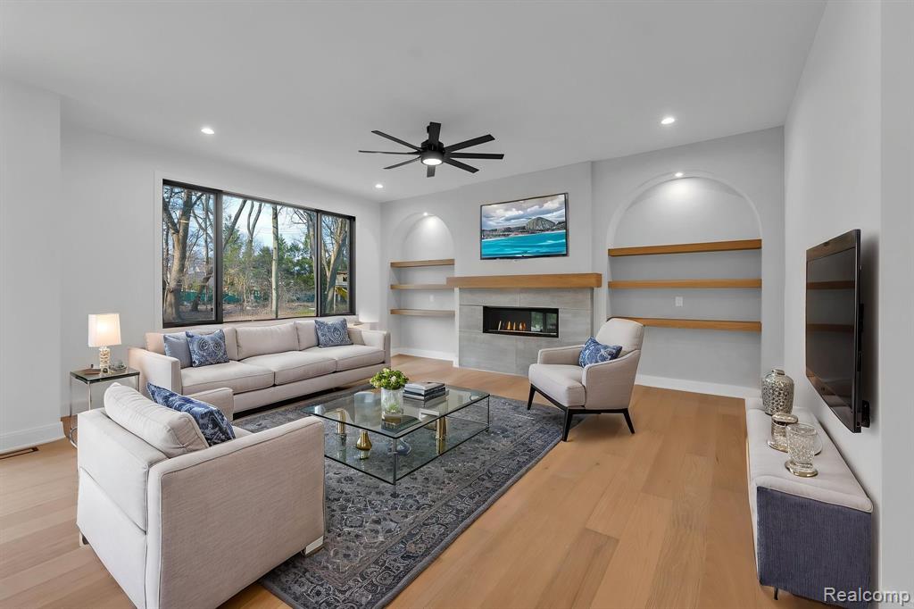 4546 Niagara Lane, Bloomfield Hills, MI 48301 — Photo 20