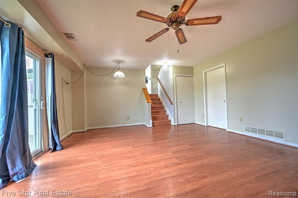 1857 E Rose Center Road, Holly, MI 48442 — Photo 32