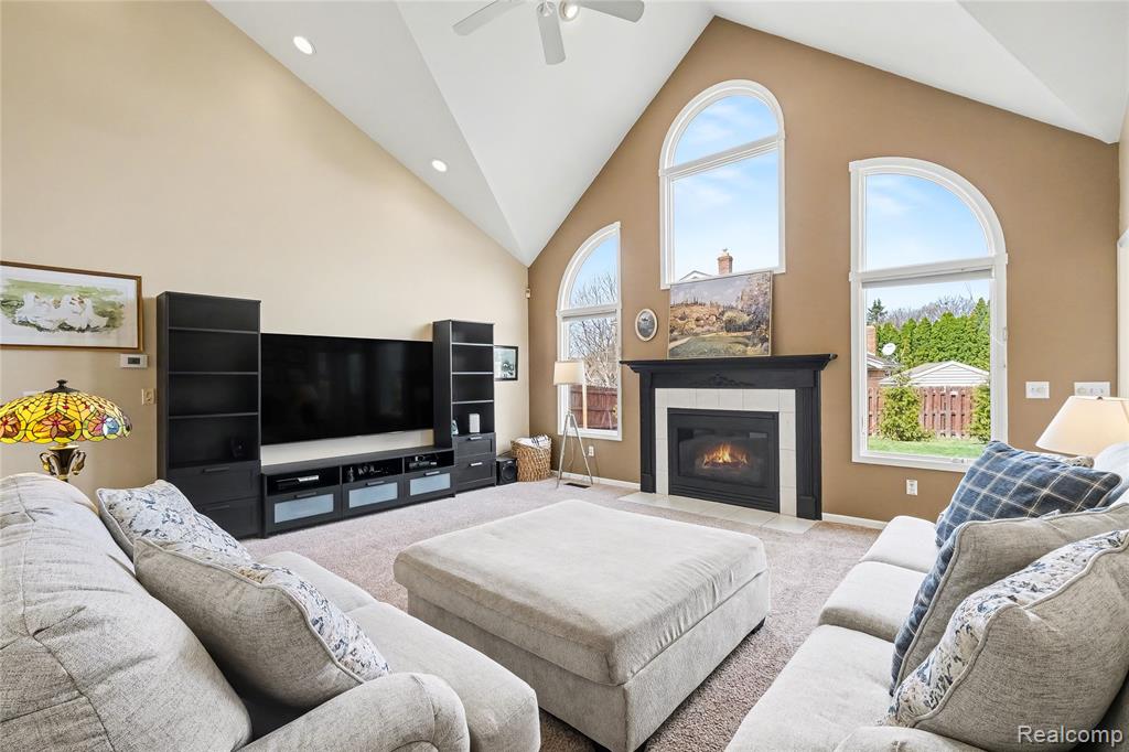 5143 Territorial Road, Grand Blanc, MI 48439 — Photo 3