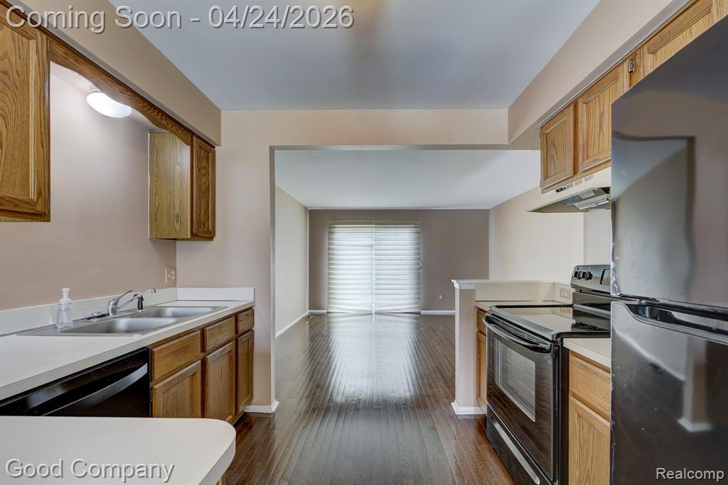 57156 Faircrest Drive, Washington, MI — Photo 14