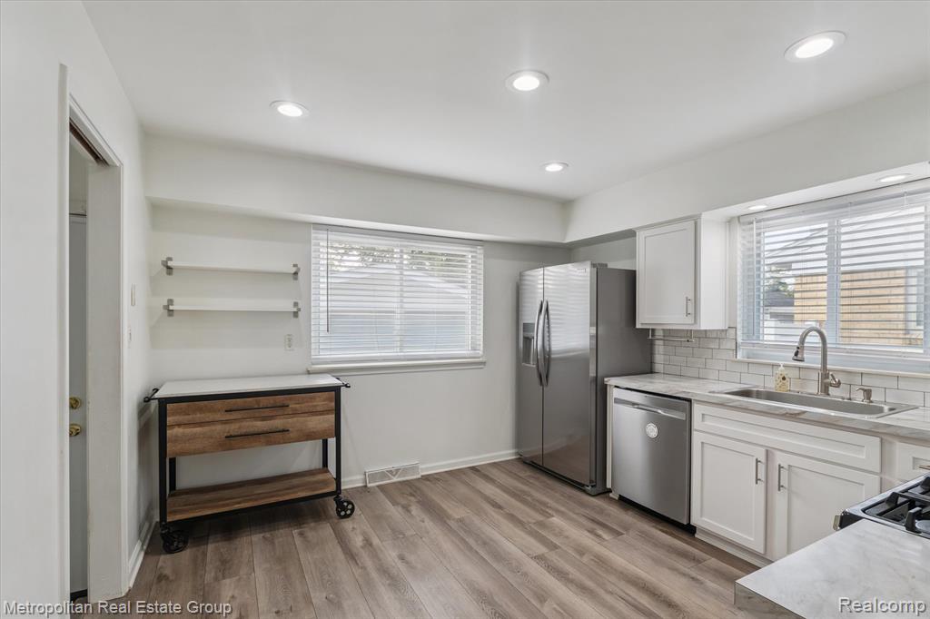 4628 Hillcrest Avenue, Royal Oak, MI 48073 — Photo 10