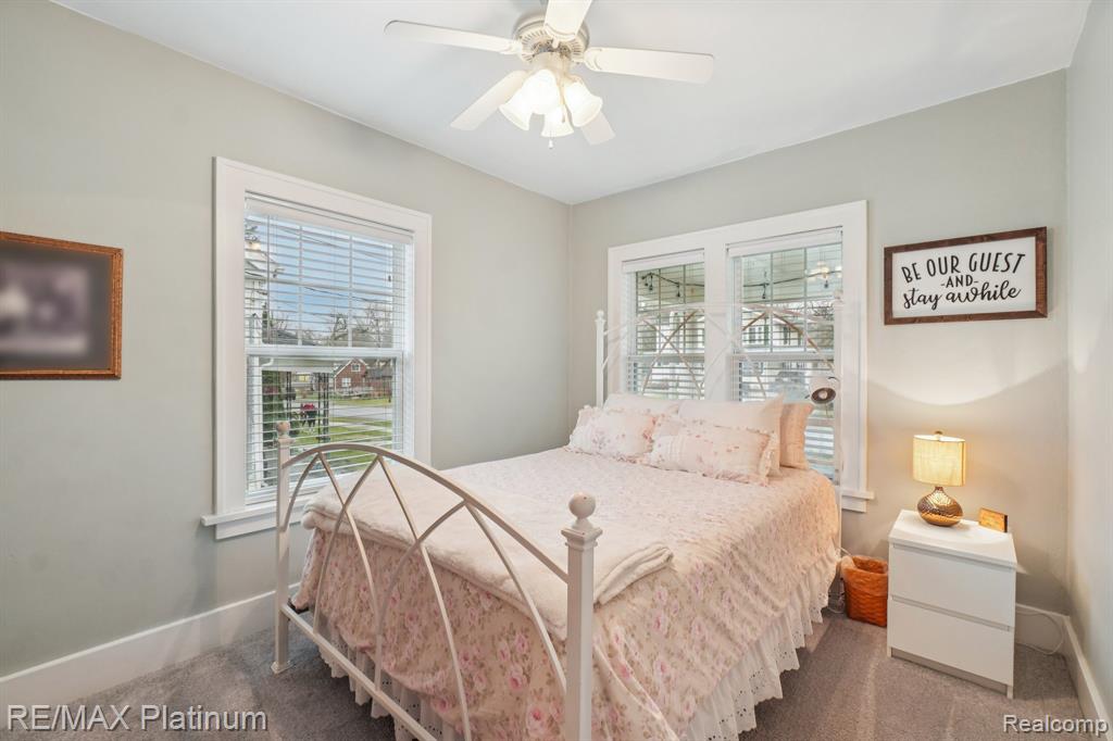 409 S Walnut Street, Howell, MI 48843 — Photo 11