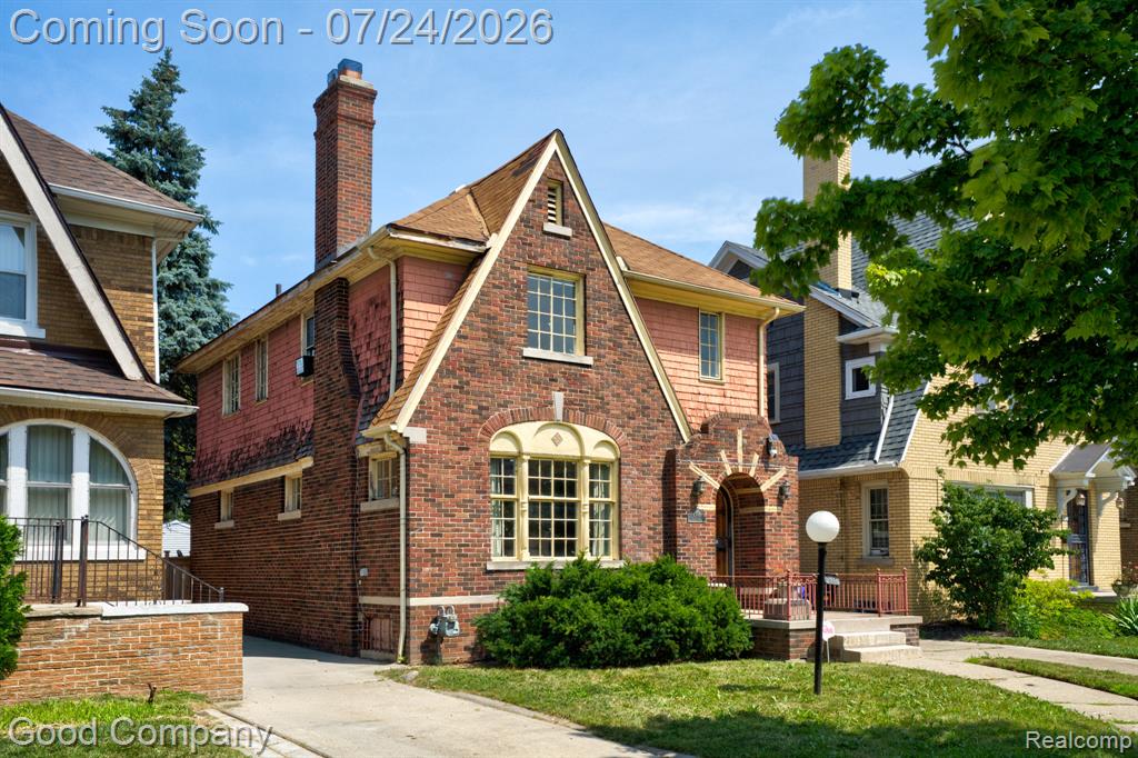 2716 Collingwood Street