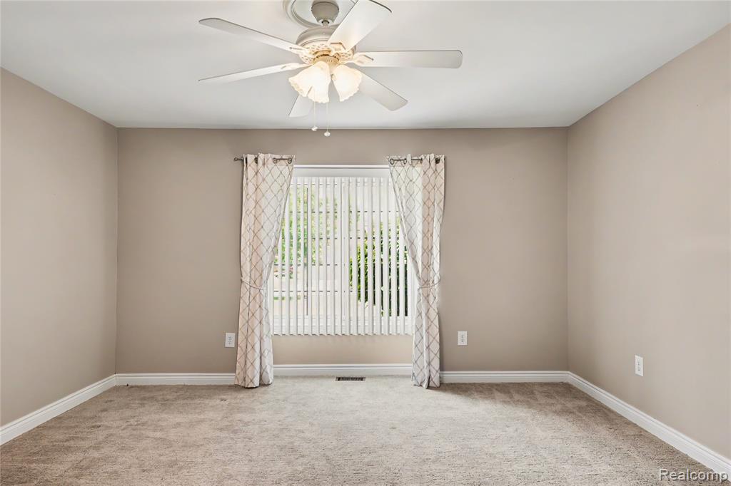 41071 E Rosewood Drive, Clinton Twp, MI 48038 — Photo 20