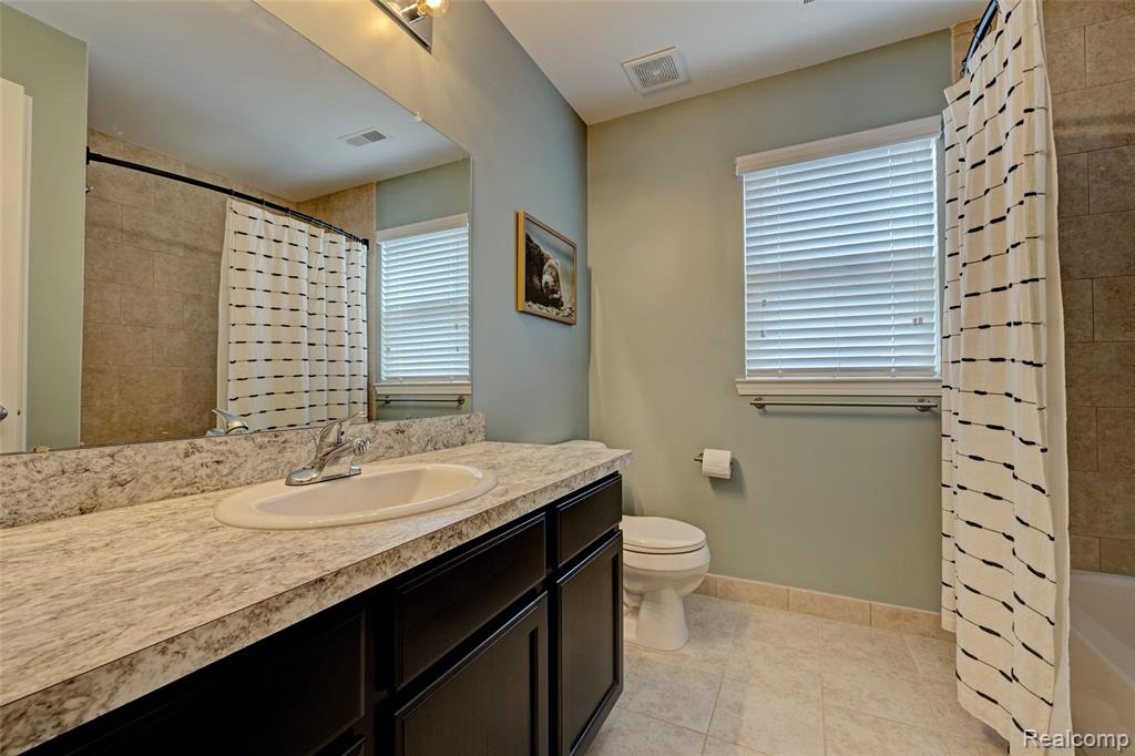 28545 Cottage Lane, New Hudson, MI 48165 — Photo 36