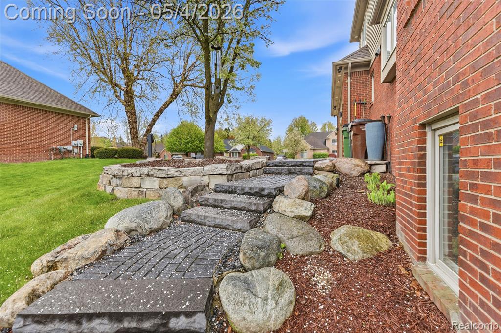 55405 Whitney Drive, Shelby Twp, MI 48315 — Photo 65