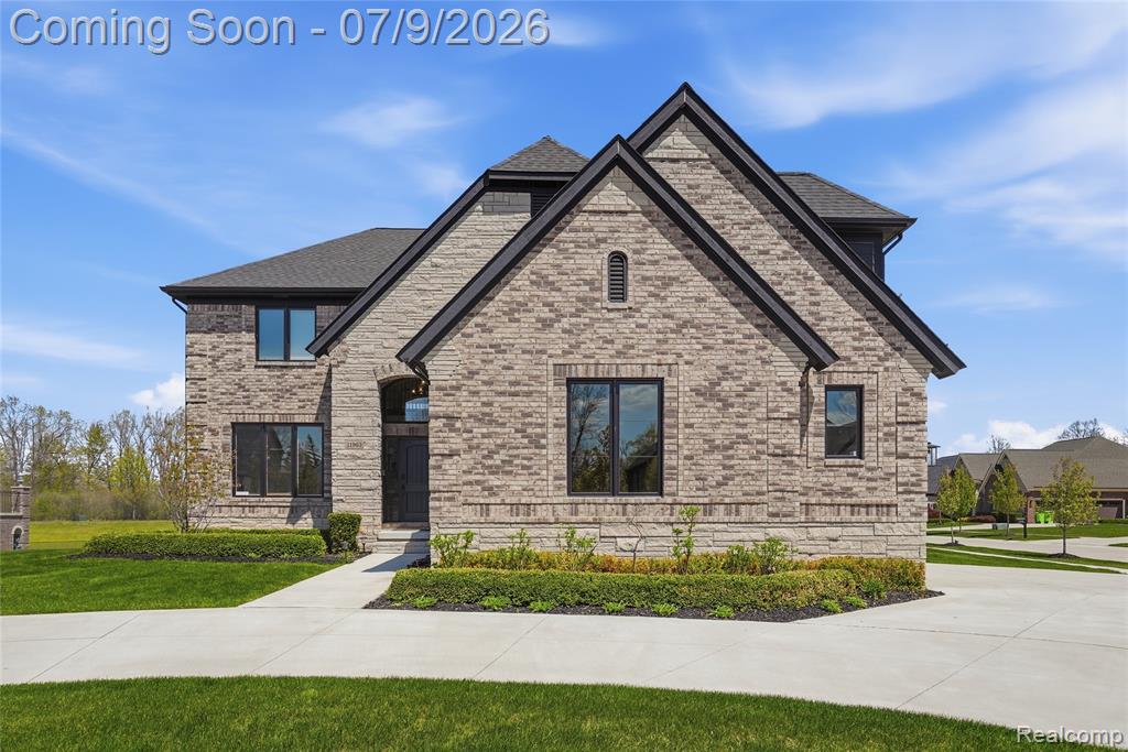 11963 Forest Brook Drive, Washington, MI — Photo 2