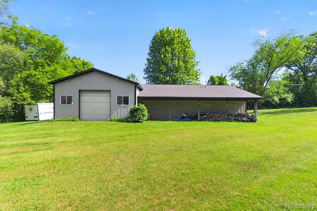 12664 Lashbrook Lane W, Brighton, MI 48114 — Photo 38