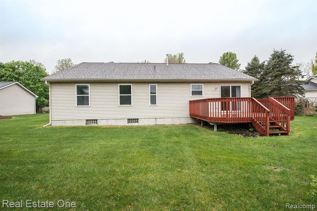 9238 APPLEVIEW, Brighton, MI 48116 — Photo 7