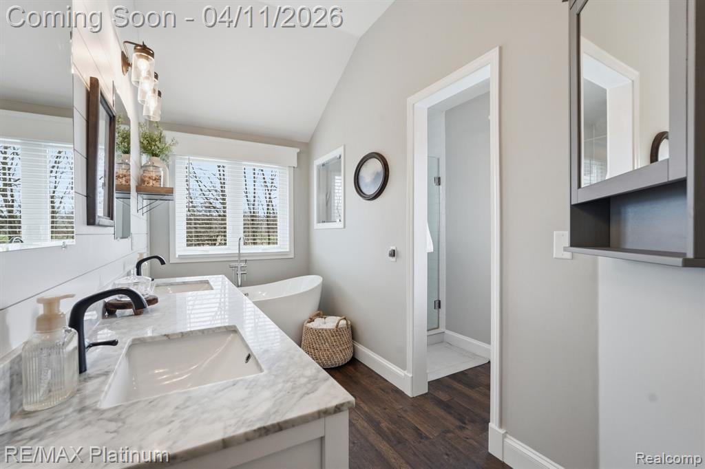 8757 Pebble Creek Drive, Pinckney, MI 48169 — Photo 34