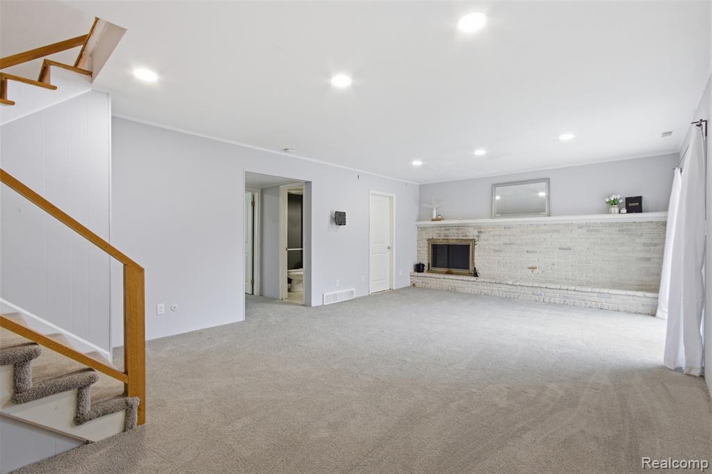 6780 Post Oak Drive, West Bloomfield, MI — Photo 15