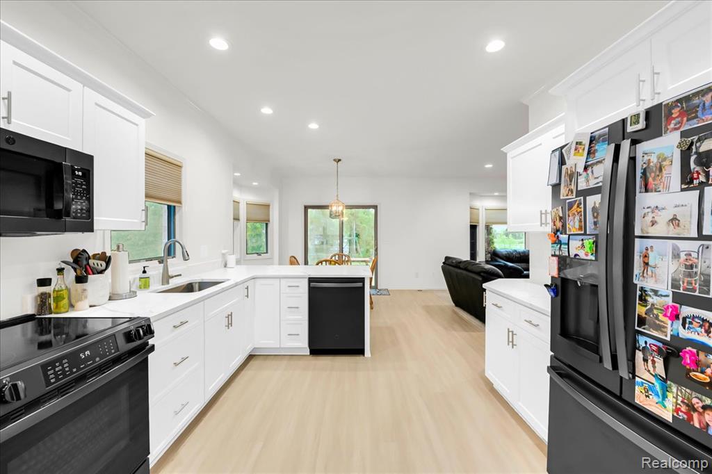 2376 Joseph Tamron Drive W, St. Clair, MI 48079 — Photo 11