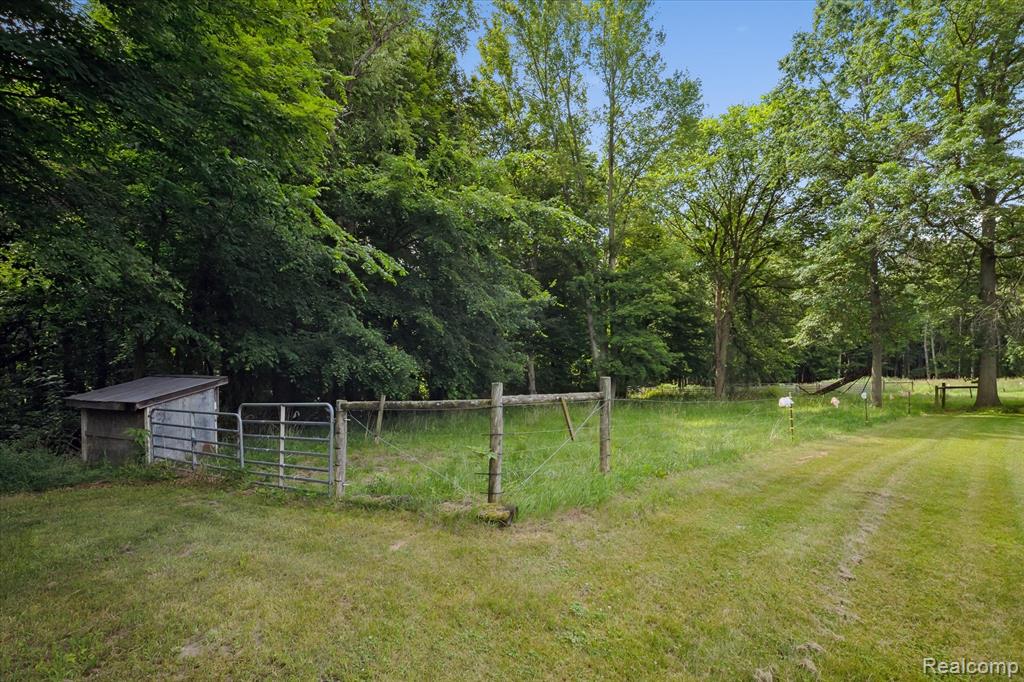 8450 Rosbolt Road, Willis, MI 48191 — Photo 34