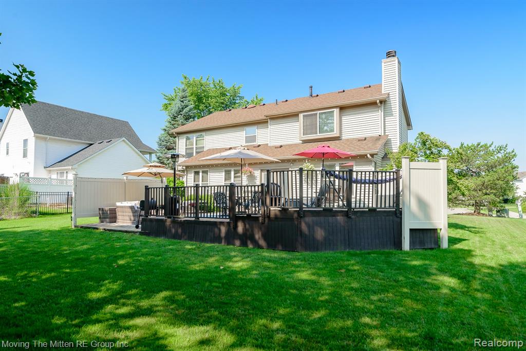 9501 Madison Drive, Belleville, MI 48111 — Photo 53