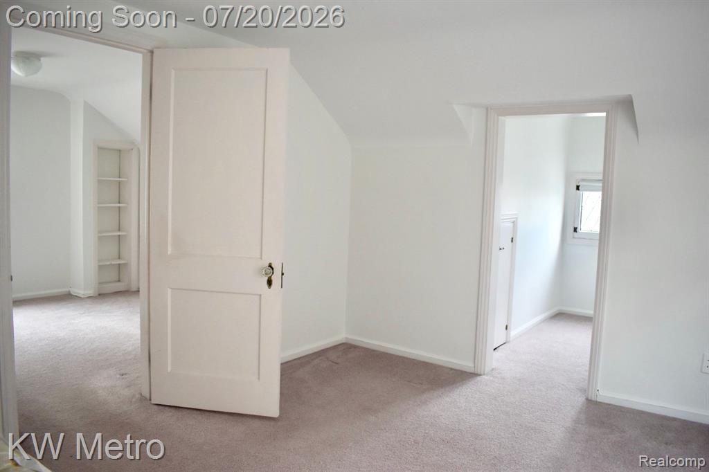 619 N ELIZABETH Street, Dearborn, MI 48128 — Photo 11